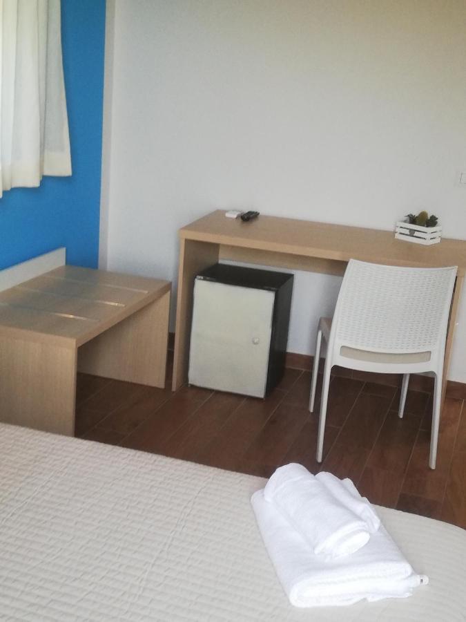 La Porta Delle Gole Hotel Motta Camastra Luaran gambar